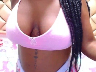 Sexyy-Love on cam for live nude video chat