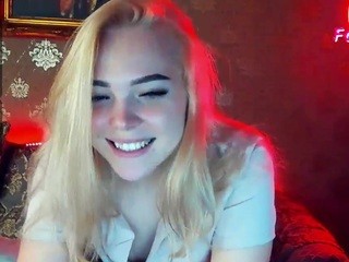 stellastarrr on cam for live nude video chat