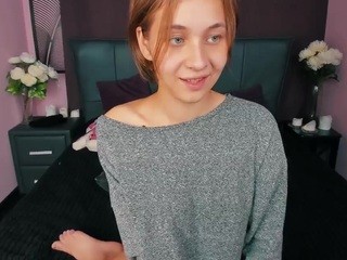 TinaRue on cam for live nude video chat