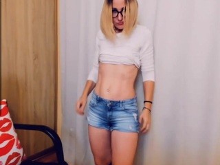 YourSecretDreams on cam for live nude video chat