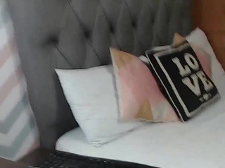 zoe-blue21 on cam for live nude video chat