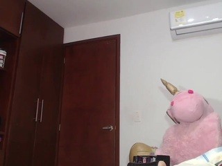 10inches – Suck my cock on cam for live nude video chat