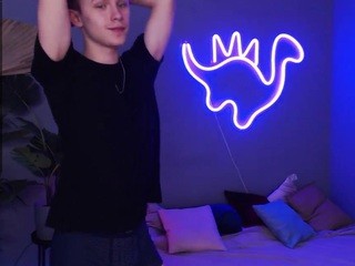 ChrisReeds on cam for live nude video chat