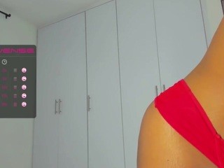 Danielaebony on cam for live nude video chat