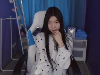 Daresy1y on cam for live nude video chat
