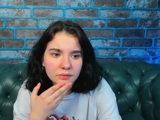 DarllingWood on cam for live nude video chat