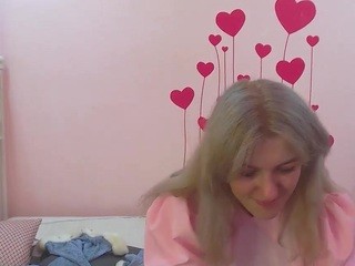 diamondval on cam for live nude video chat