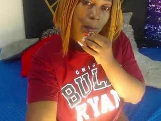 ♥, moniquemiller ♥ on cam for live nude video chat