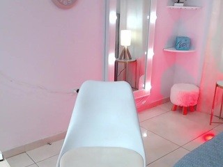 ?, ???? ?????? on cam for live nude video chat
