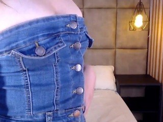 kitty-melosa on cam for live nude video chat