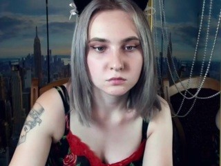 LeonaCruiser on cam for live nude video chat