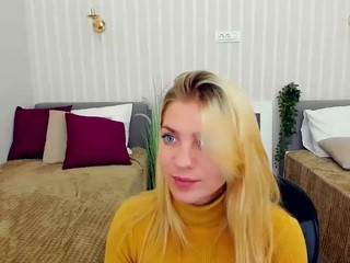 MiraGrace on cam for live nude video chat