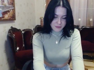 SerenSwan on cam for live nude video chat