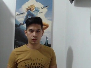SmithFerrer1 on cam for live nude video chat