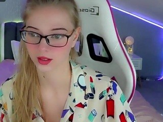 AlessSandRa on cam for live nude video chat