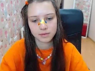 InetQuint on cam for live nude video chat