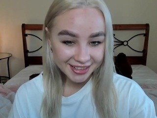 KatlinB on cam for live nude video chat