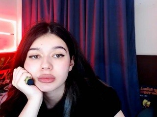 LeahMandy on cam for live nude video chat