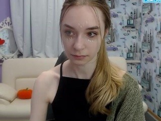 ReniNiel on cam for live nude video chat