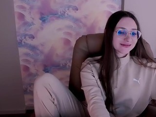shylala on cam for live nude video chat