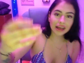 sweet-hannaa on cam for live nude video chat