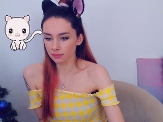 Cherryonthecake on cam for live nude video chat