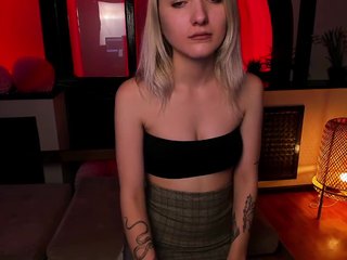 ChloeDream on cam for live nude video chat