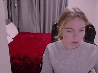Monika-pinky on cam for live nude video chat
