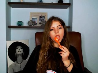Susan-Nelson on cam for live nude video chat
