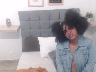 MARIHANA-EVIL on cam for live nude video chat