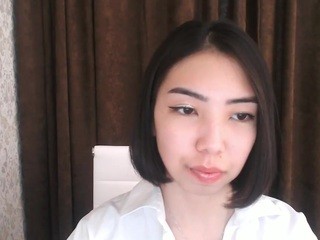 FabuLian on cam for live nude video chat
