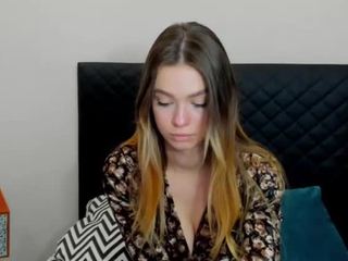 StellaGorgeous on cam for live nude video chat