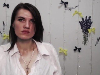 MilaLoona on cam for live nude video chat