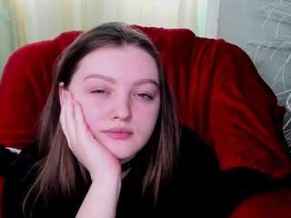 EvaaCrown on cam for live nude video chat