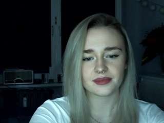 CarmenFlirt on cam for live nude video chat