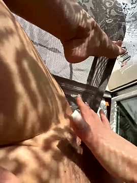 Wet-Pussycat strip nude and chat in her virtual webcam room