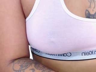 KoraMillerHot on cam for live nude video chat