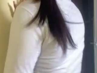 Amy-Rhett on cam for live nude video chat