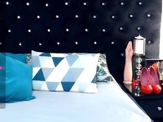 inannasquirt48 on cam for live nude video chat