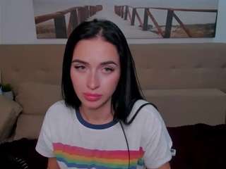 Saaabrina on cam for live nude video chat
