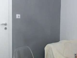 celiachan3l on cam for live nude video chat