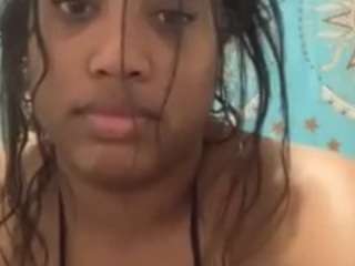 GoodGalRiRi on cam for live nude video chat