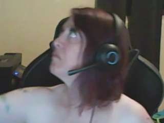 SexyMarriedLady on cam for live nude video chat