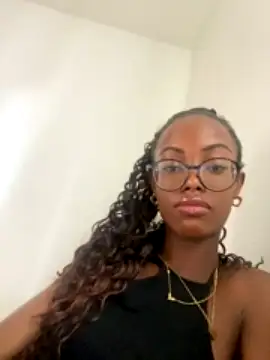 BbyVanilla nude live chat in sexy room