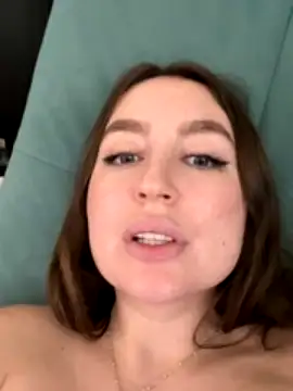 Lady_MiaOlson nude live chat in sexy room