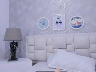 Madelyn nude in hot sex Live chat