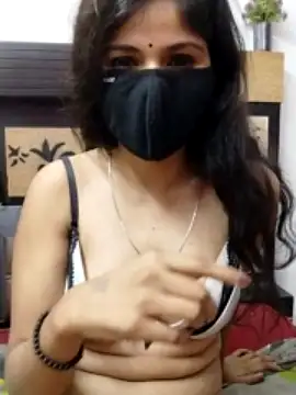 Payal-jaaan nude live chat in sexy room