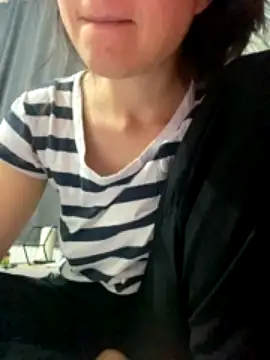 Selinselen nude live chat in sexy room