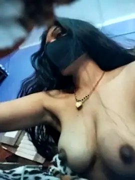 Your_chahat nude live chat in sexy room