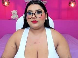 chloe-bigoobs nude in hot sex Live chat